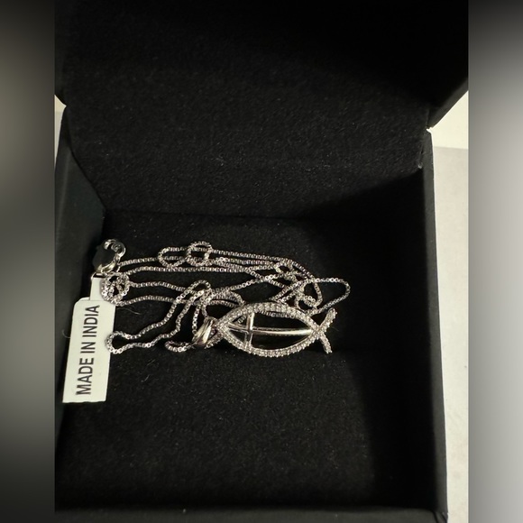 NEW! Diamond Ichthys Necklace 1/10 ct tw Round-cut Sterling Silver 18" - Picture 5 of 9